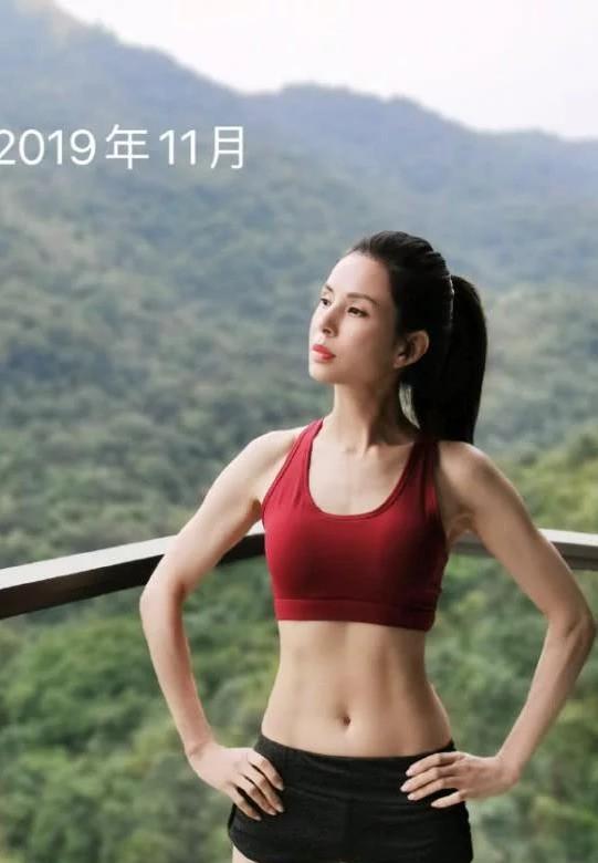 张天爱健身日常_娱乐圈 健身  明星_健身狂魔女艺人