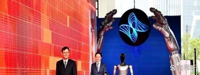 春节活动机器人热租，科技如何防范红毯意外与女星着装安全